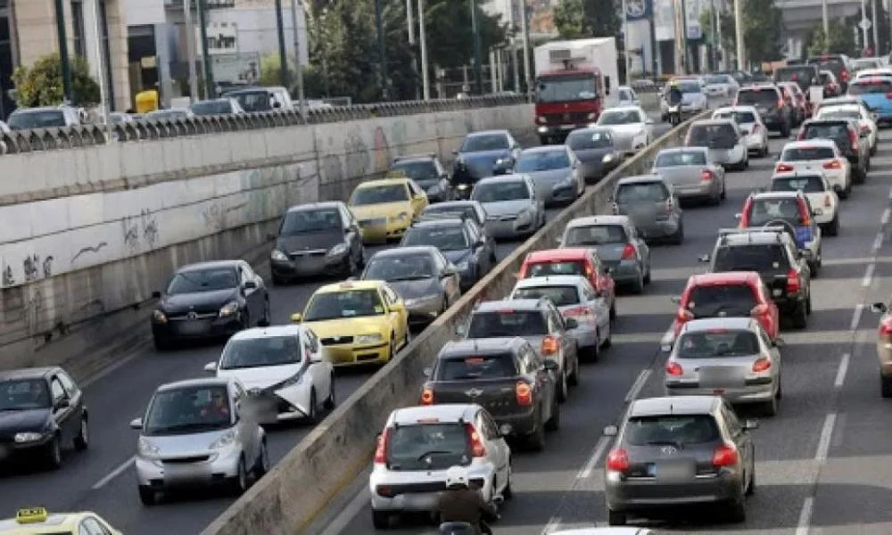 Έρχεται υποχρεωτική απόσυρση για τα αυτοκίνητα! Τι θα συμβεί με 2,8 εκατ. οχήματα στην Ελλάδα
